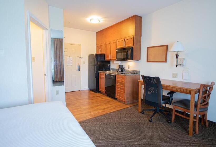 إستوديو قياسى, Candlewood Suites New Iberia, An Ihg