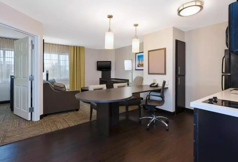 スイート, Candlewood Suites Polaris, An Ihg