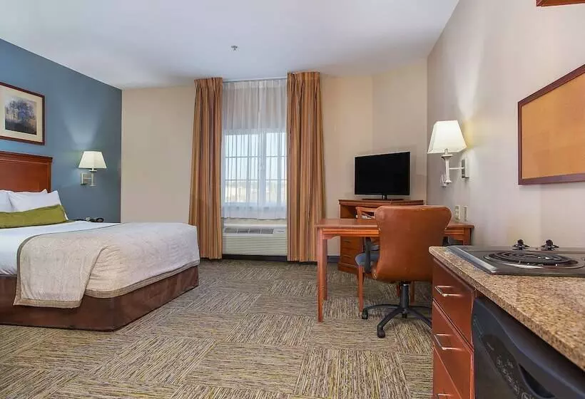 スタンダードスタジオ, Candlewood Suites Tuscaloosa, An Ihg