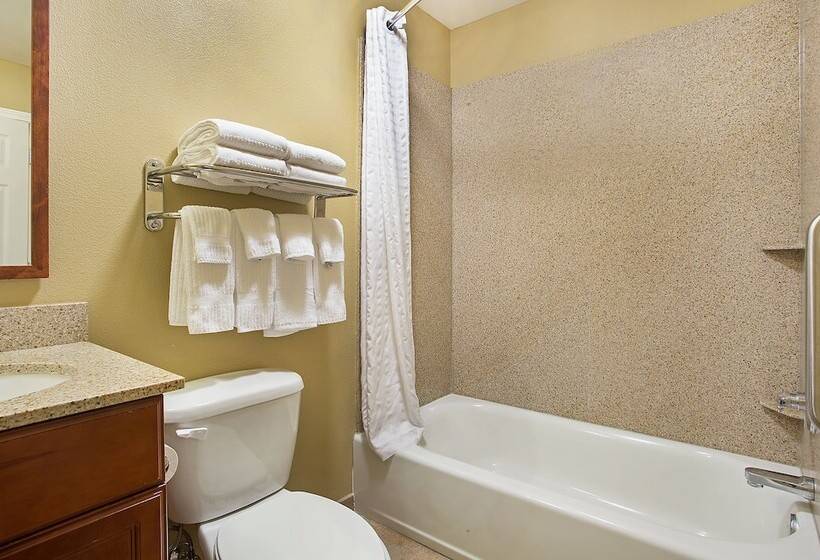 Люкс, Candlewood Suites Tuscaloosa, An Ihg