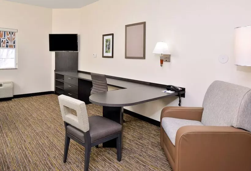 スタンダードスタジオ, Candlewood Suites Winchester, An Ihg
