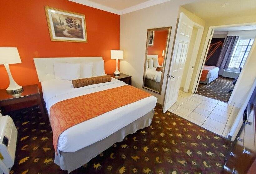 جناح غرفتين نوم, Howard Johnson By Wyndham Pasadena