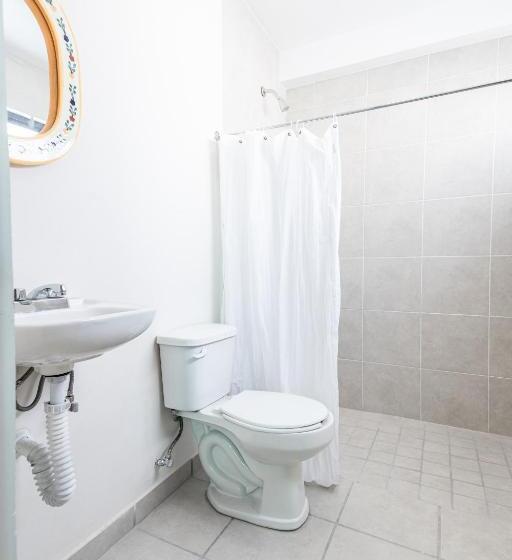 اتاق لوکس, Meson De Isabel