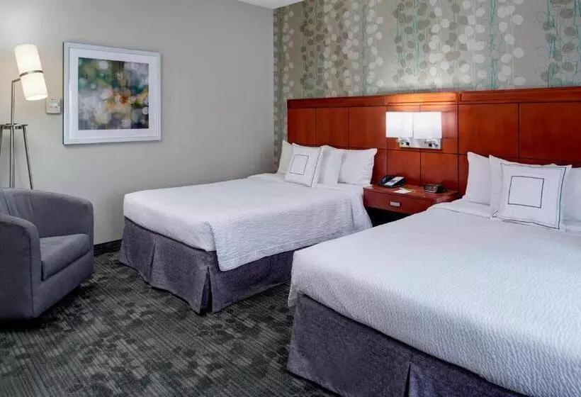 スイート, Sonesta Select Kansas City Airport Tiffany Springs