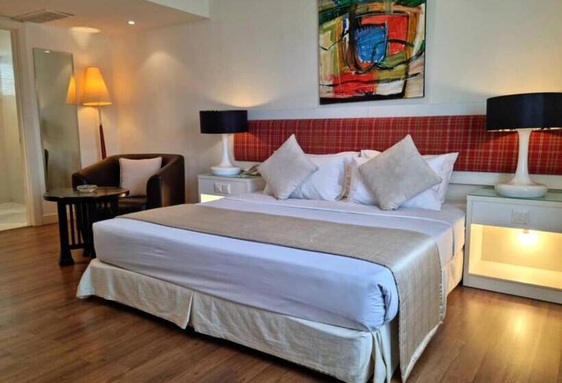 带大床的豪华间, The Jerai Hotel Alor Star