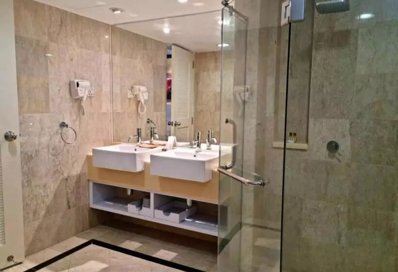 سوییت لوکس, The Jerai Hotel Alor Star