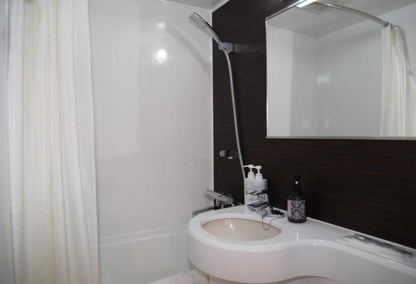 غرفة قياسية فردية, Tokyo Ueno New Izu