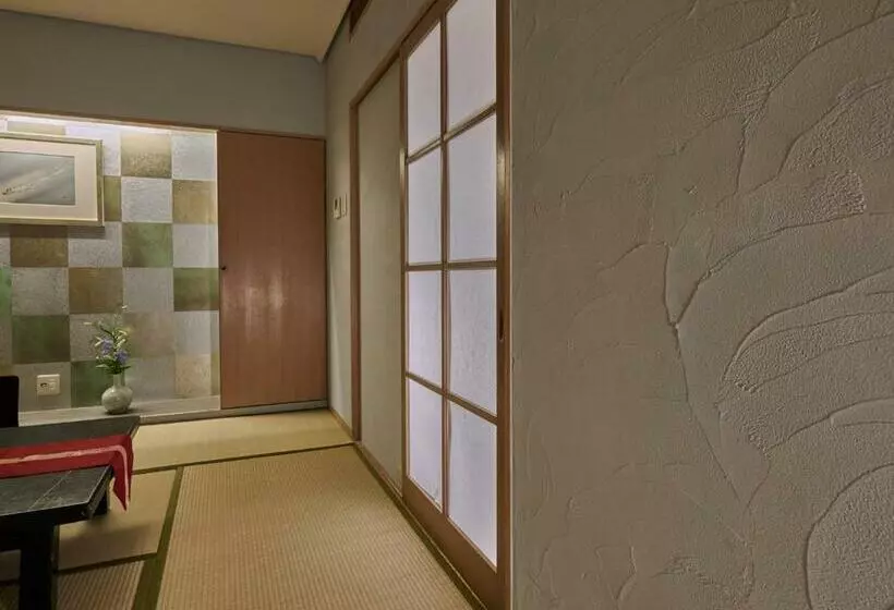 スタンダード４人部屋, Ryokan Kohro
