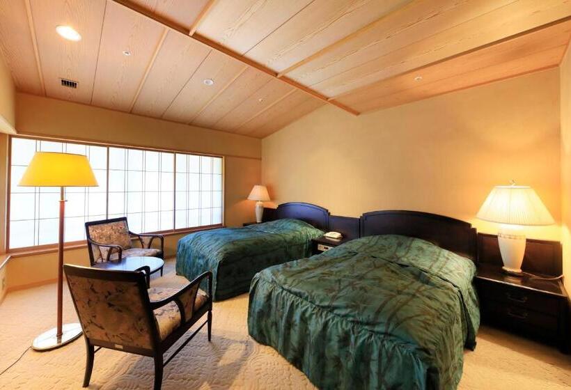 جناح مطلّ علي الجبل, Bankokuya