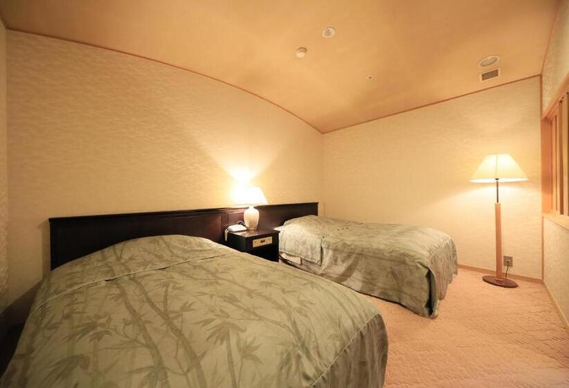 جناح جونيور, Bankokuya