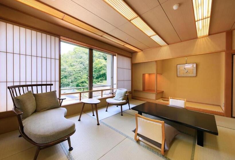 غرفة ديلوكس رباعية, Bankokuya