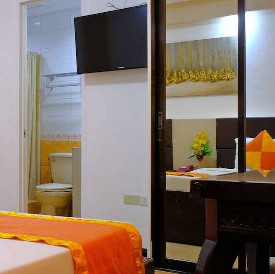 חדר דלוקס לשלושה, Boracay Holiday Resort