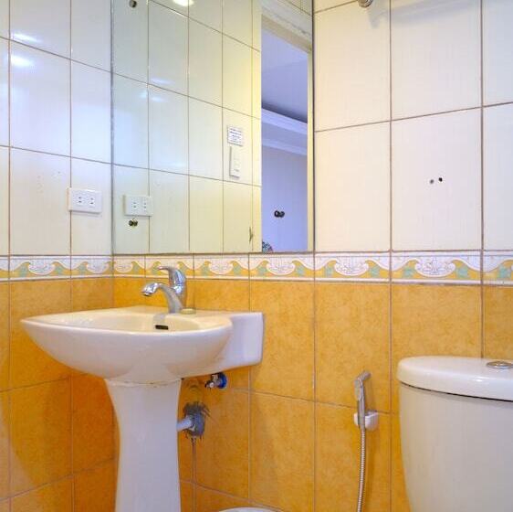 סוויטה, Boracay Holiday Resort