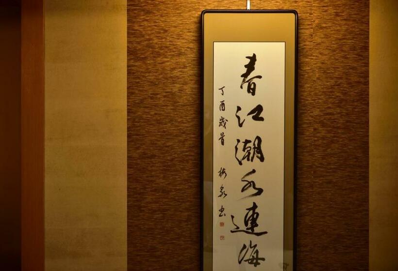 סוויטת ג'וניור נוף לים, Bousui