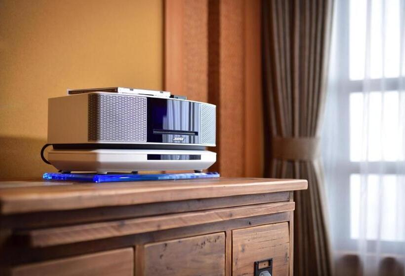 סוויטת ג'וניור נוף לים, Bousui