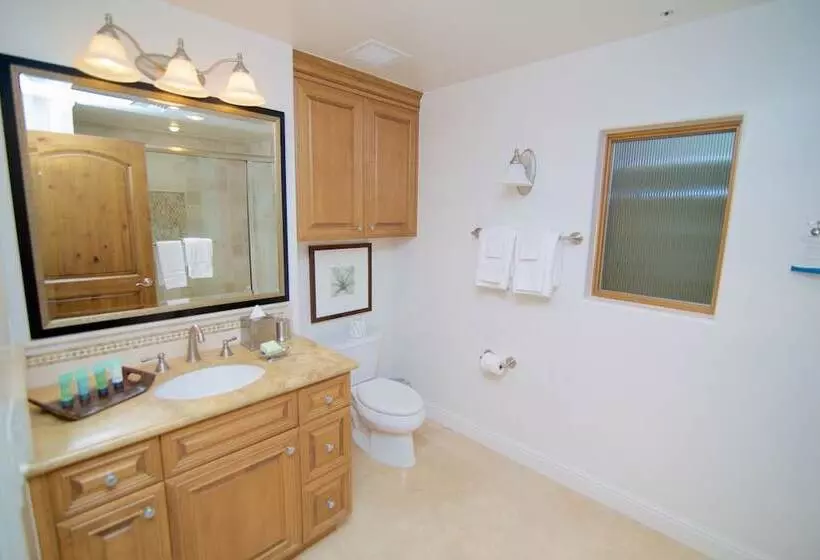 2 Bedroom Suite Pool View, Dolphin Bay Resort And Spa