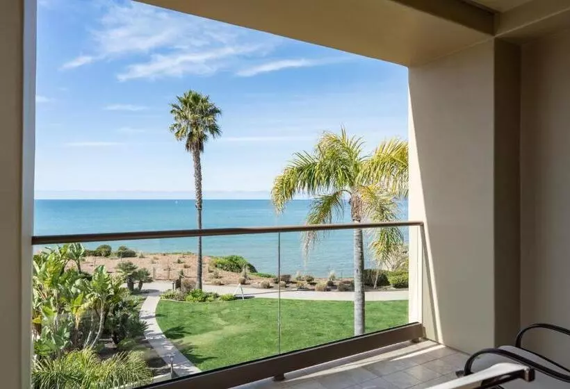 オーシャンビュースイート, Dolphin Bay Resort And Spa