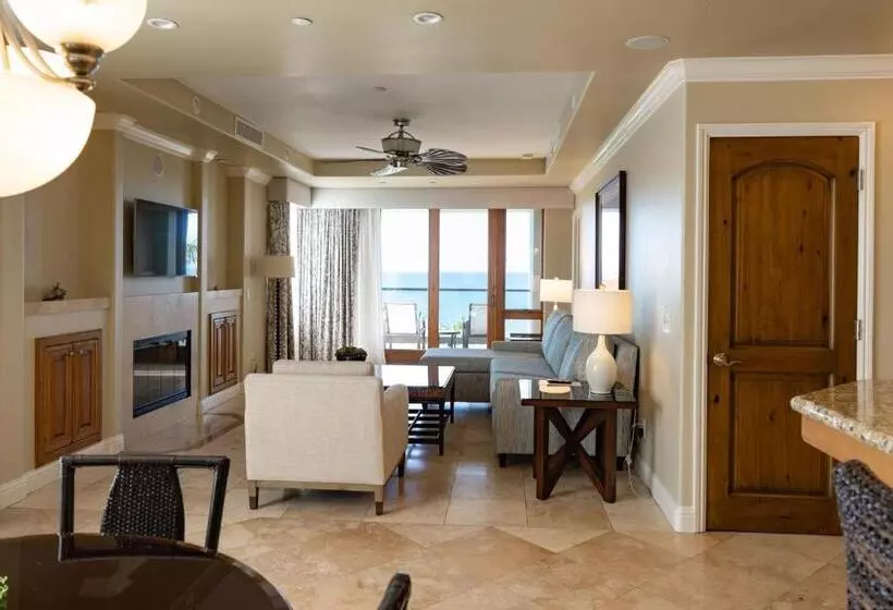 オーシャンビュースイート, Dolphin Bay Resort And Spa