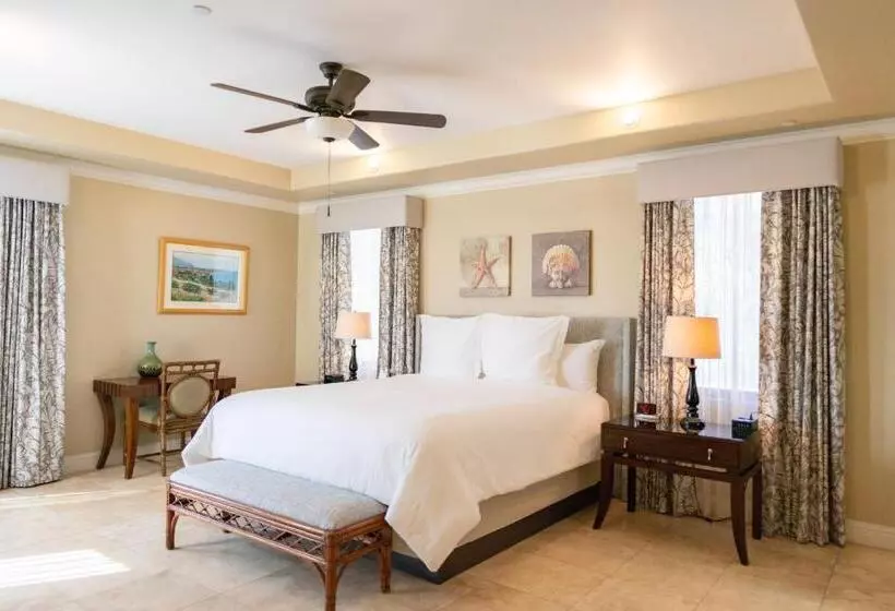 ペントハウススイート, Dolphin Bay Resort And Spa