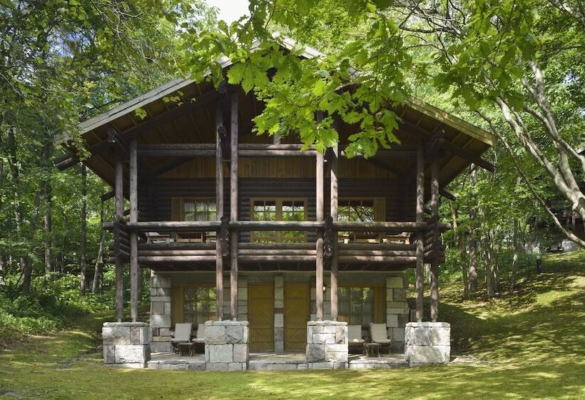 1ベッドルームハウス, Nidom