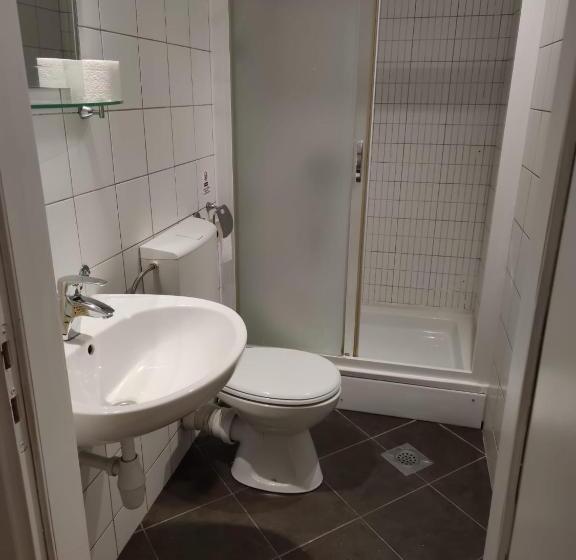 Quarto deluxe, Private Accommodation Raspudic