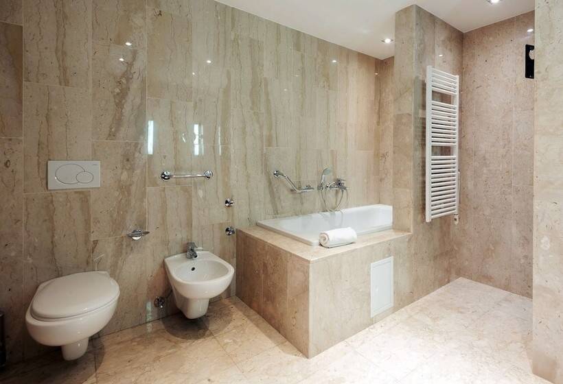 프리미엄 룸, Radisson Hotel Astana