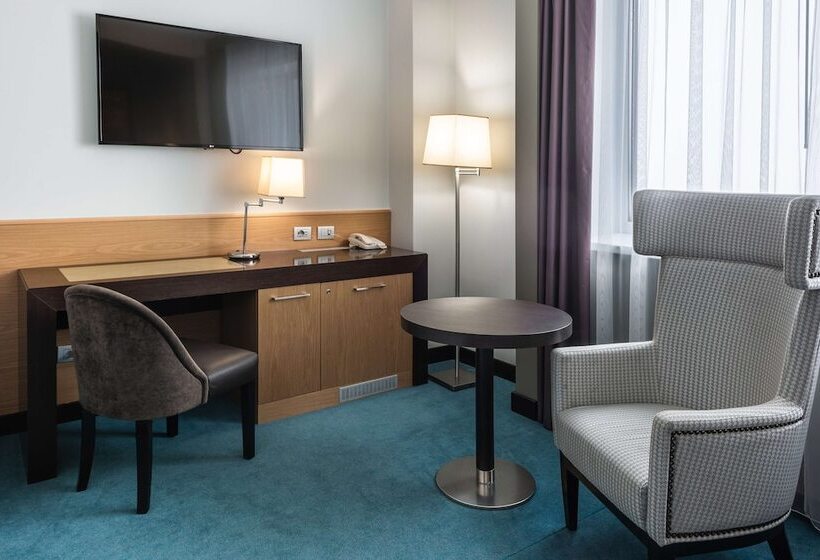 اتاق پرمیوم, Radisson Hotel Astana