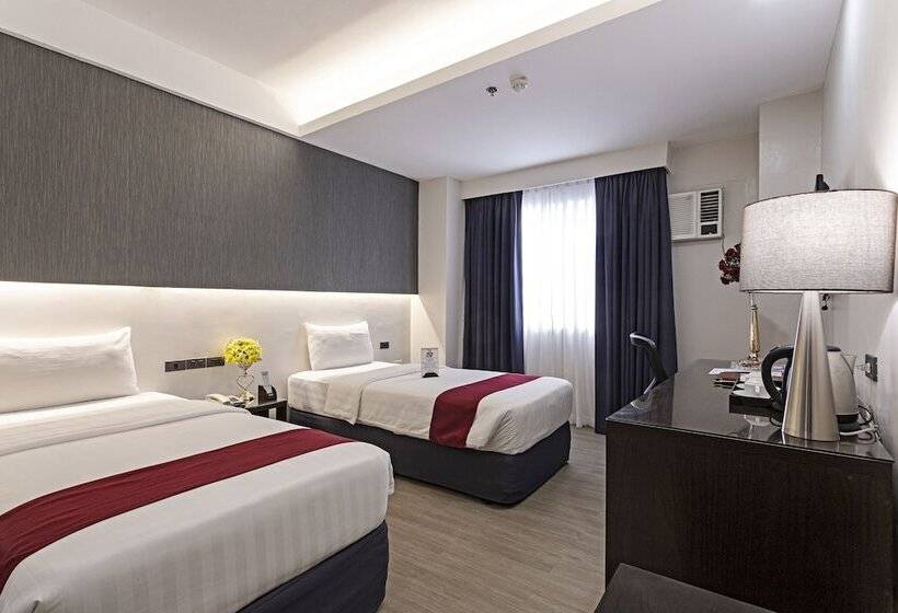 デラックスルーム, Sarrosa International Hotel And Residential Suites