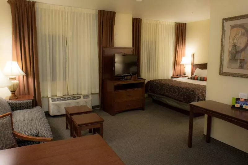 キングサイドベッドのスタンダードワンルーム, Staybridge Suites San Angelo, An Ihg