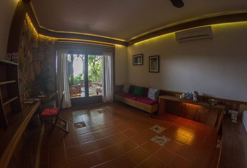 غرفة قياسية مزوَّدة بشُرفة, Veranda Natural Resort