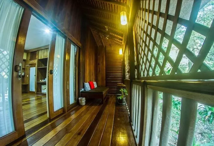 اتاق استاندارد با بالکن, Veranda Natural Resort