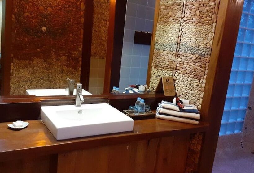 جناح عائلي غرفتين نوم, Veranda Natural Resort