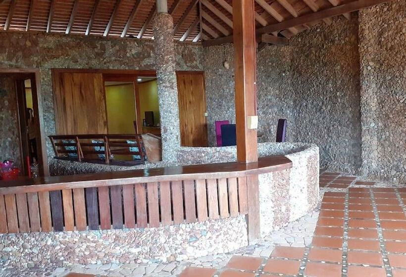 جناح عائلي غرفتين نوم, Veranda Natural Resort