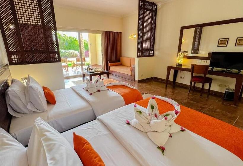 اتاق سوپریور با چشمانداز استخر, Gemma Resort