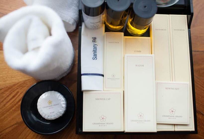 סוויטה עם נוף לנהר, Champasak Grand