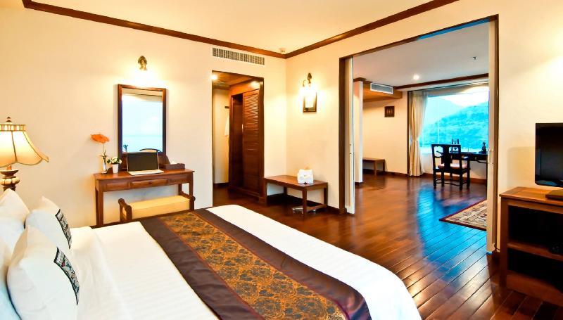 סוויטה, Champasak Grand