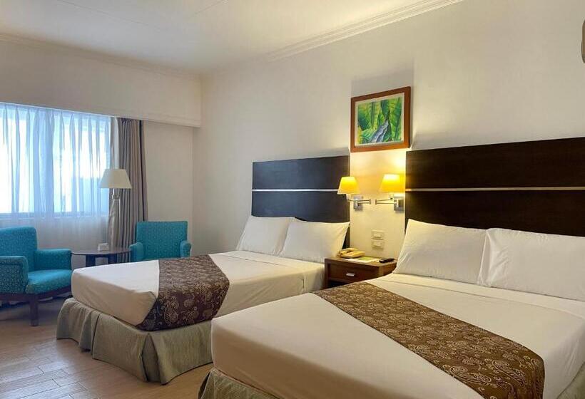 اتاق استاندارد با 2 تخت دوبل, Days Hotel By Wyndham Iloilo
