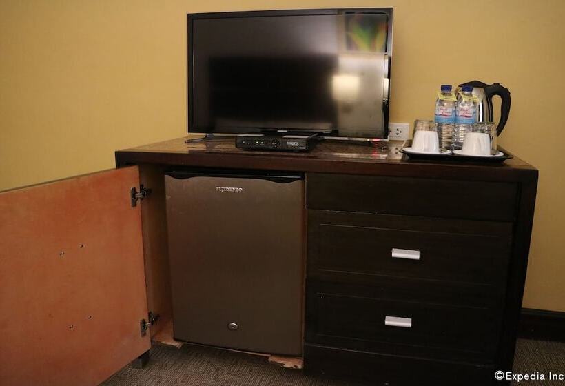 اتاق استاندارد با 2 تخت دوبل, Days Hotel By Wyndham Iloilo