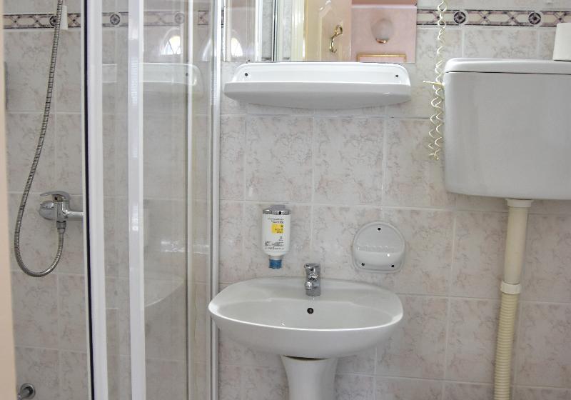 اتاق استاندارد, Garni Hotel Lav