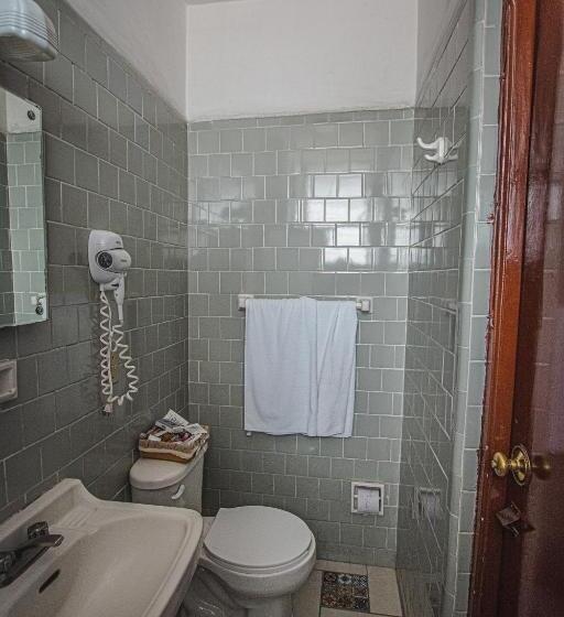 غرفة كلاسيكية, Palacio