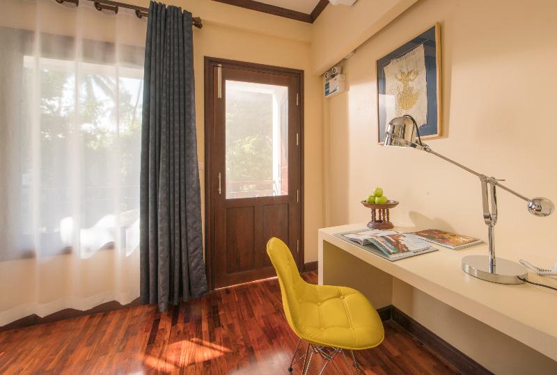 اتاق کلاسیک, Parasol Blanc