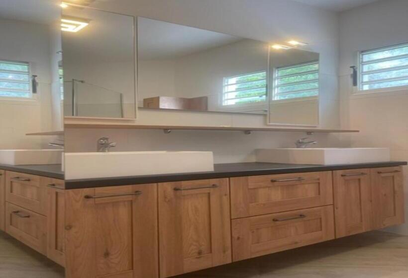 استودیوی استاندارد, Résidence Vue Mer