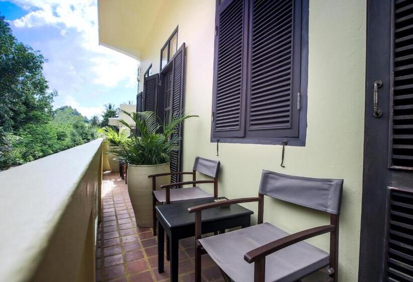 リバービュースーペリアールーム, The Apsara