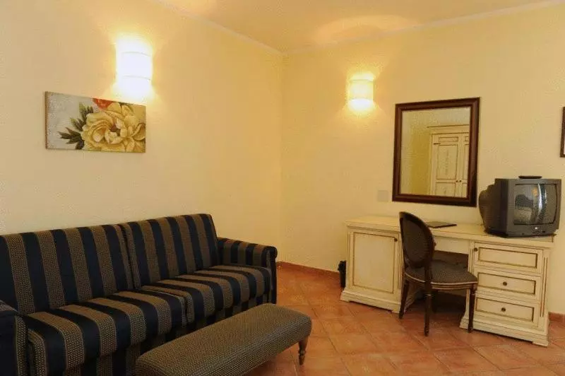 سوییت جونیور, Urbano V