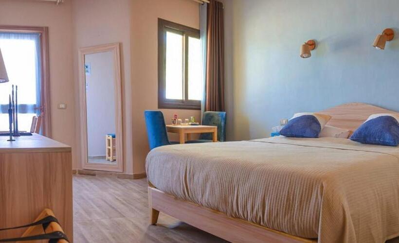 بانگلوی استاندارد, Mangrove Bay Resort