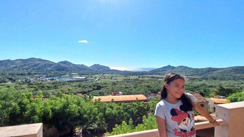 带2间卧室的别墅可观海景, Villas De Palermo Hotel And Resort Private Detached Houses