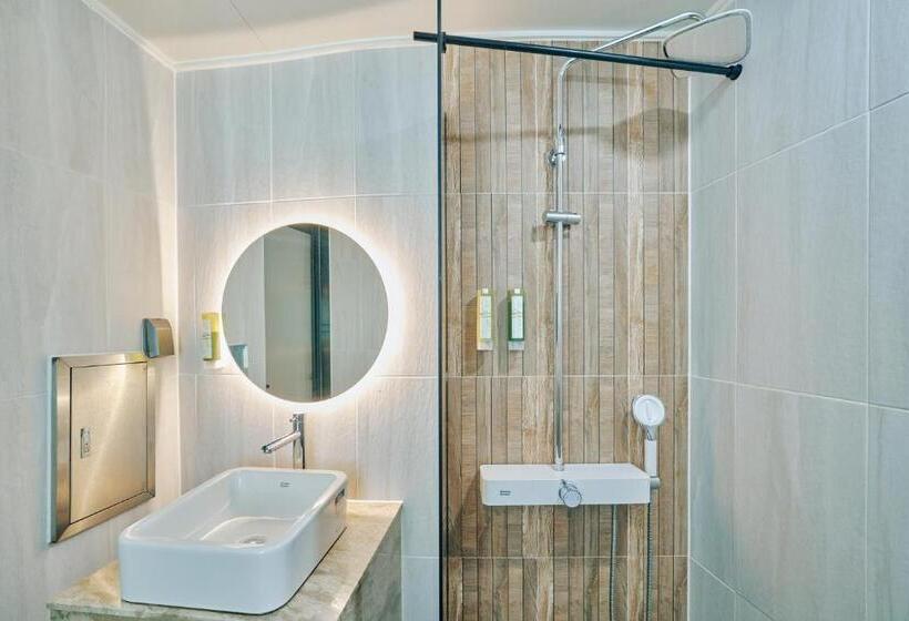 اتاق لوکس, Aqua Palace