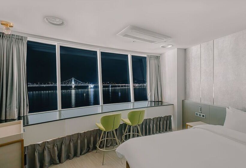 Номер Deluxe Вид на Море, Aqua Palace