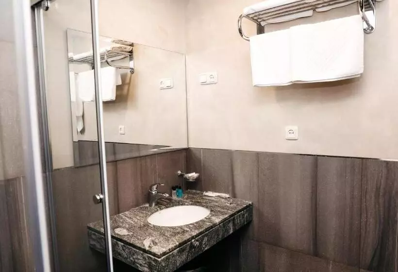 سوییت, Best Western Bohemian Resort