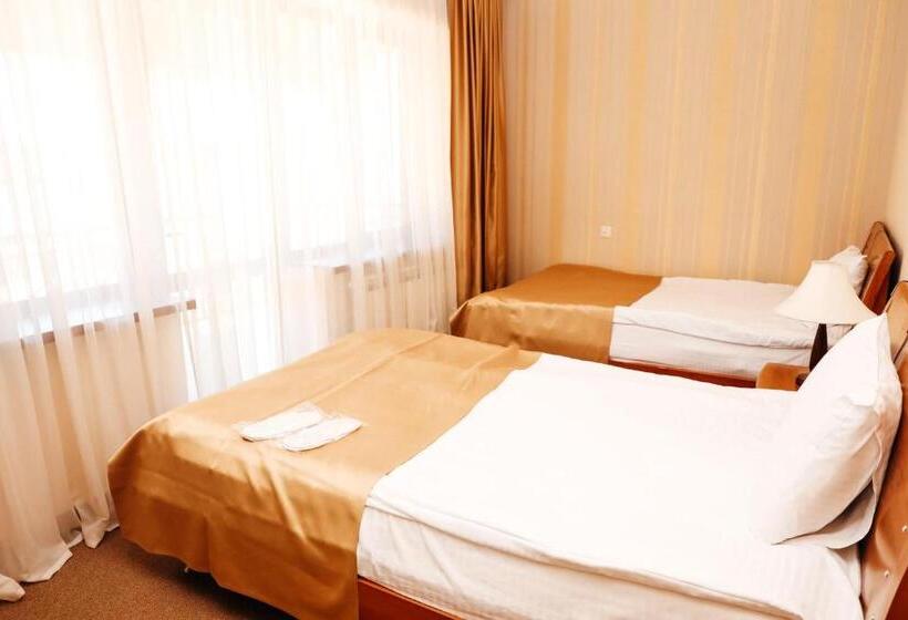 سوییت اجرایی, Best Western Bohemian Resort